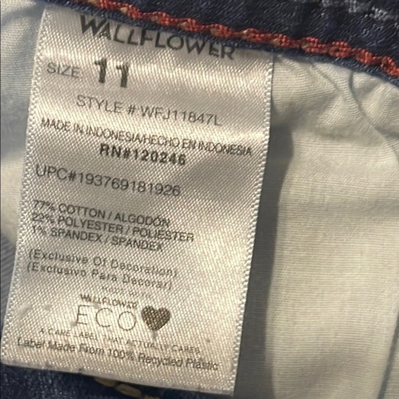 Wallflower Dark Blue Jean Shorts - Picture 7 of 7